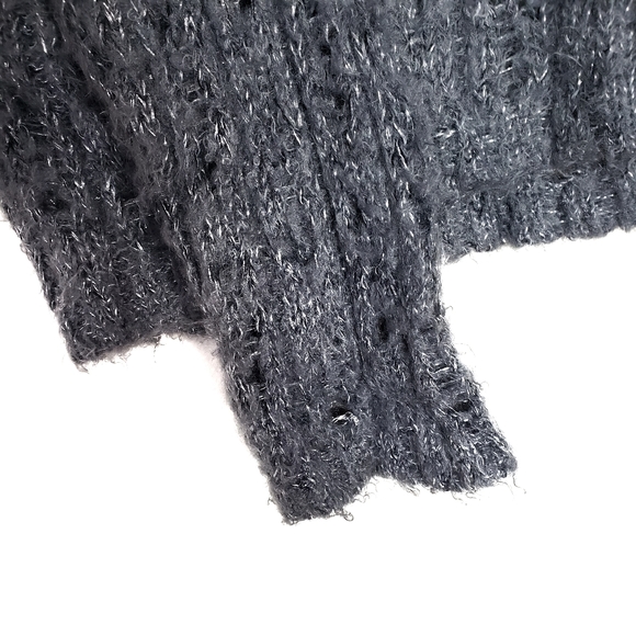 Pieces by Kensie Open Knit Gray & Silver Sweater M - Picture 3 of 5